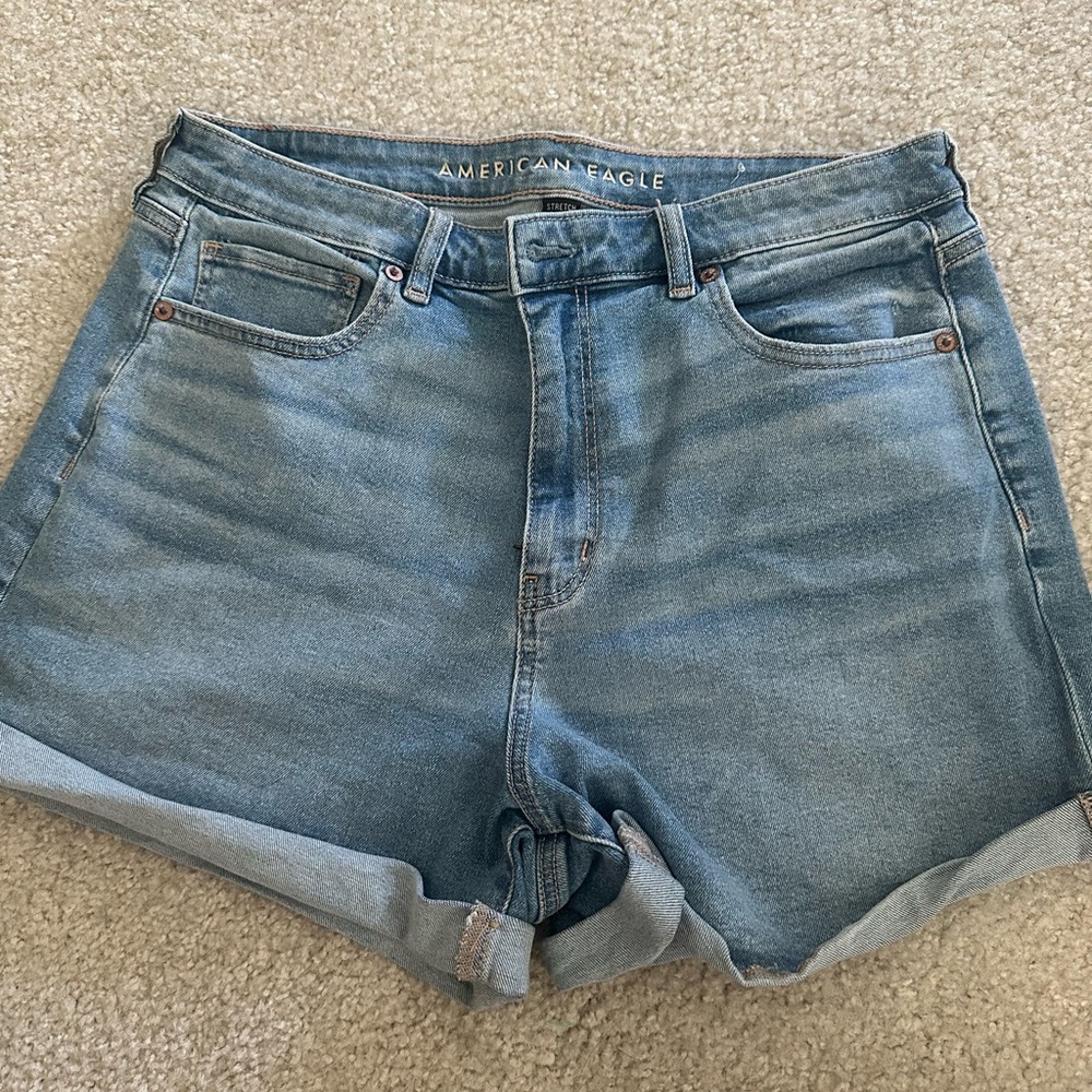 American Eagle Outfitters Blue Jean Mom Shorts with Cuffed Hem